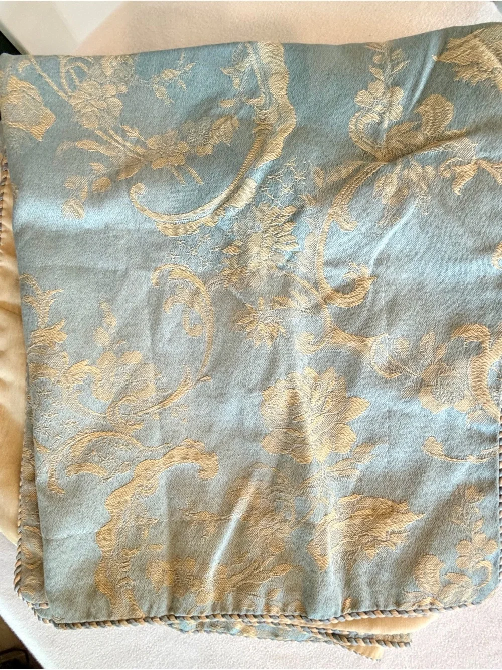 Hollander NWOT Giant Pillow Shams, Set of 2, french blue&cream jacquard, 31”x27”
